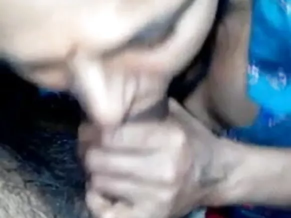 દેશી આંટી એક સેક્સી પાડોશ ઓનલાઇન ફિલ્મ આપતા