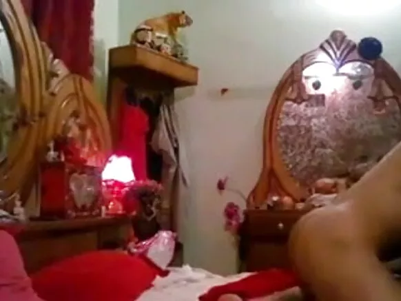 હિન્દી લૂન માટે લખનૌ ભારતીય યુગલ