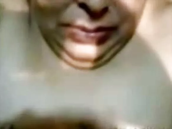 Aunty india sexy english movie video blowjob અને આંટી ના મોઢા પર ચાલી