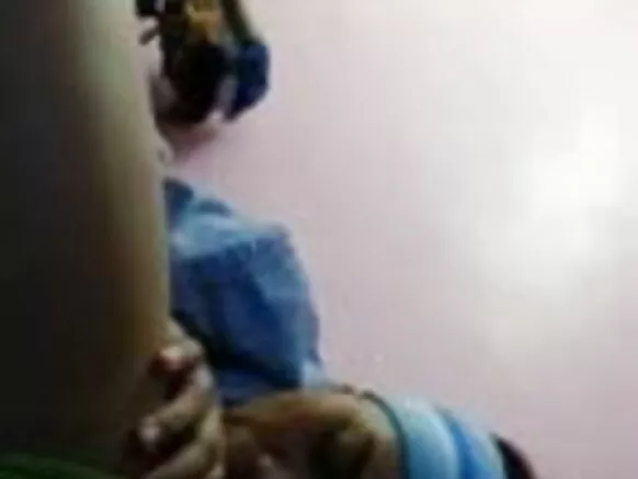 યુનિવર્સીટી ની છોકરી ડીક ચૂસવા ટીમ માં જોડાઈ sexy movie hd