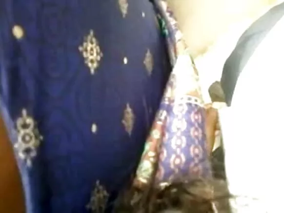 tamilnadu aunty english sex sex movie જાહેર ભીડ માં પબ્લિક સ્ટ્રો