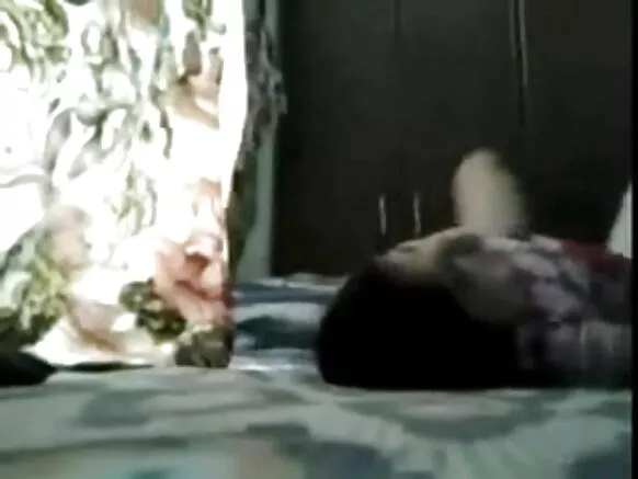 sexy movie video બે છોકરીઓ pre-games bf girl share by bf દ્વારા કેપ્ચર