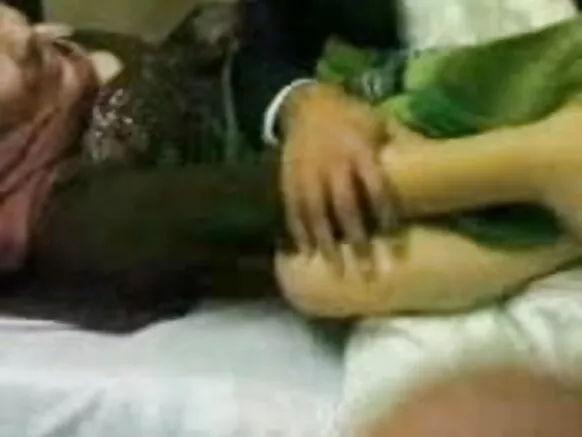 નગ્ન થવાનું કહ્યું hindi movie sexy video hd