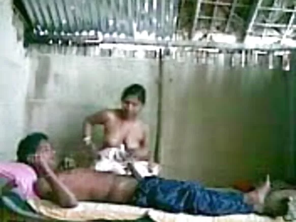 ભારત આશ્ચર્યચકિત કરે છે સેક્સી હિન્દી ફિલ્મ