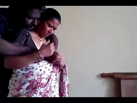 યુવાન ઇંગલિશ છબી સેક્સી દ્વારા વૃદ્ધ મહિલા fucked