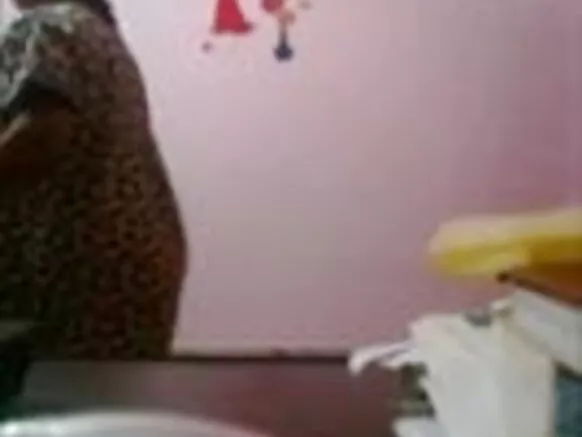aunty sexy movie video બોલ્સ